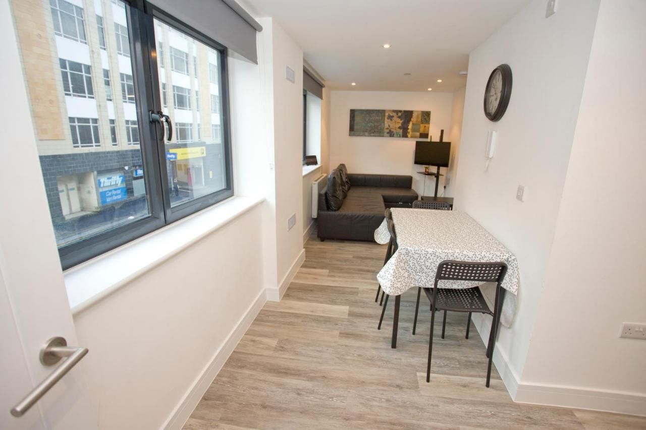 Appartamento 8 Compass Point Bournemouth Esterno foto